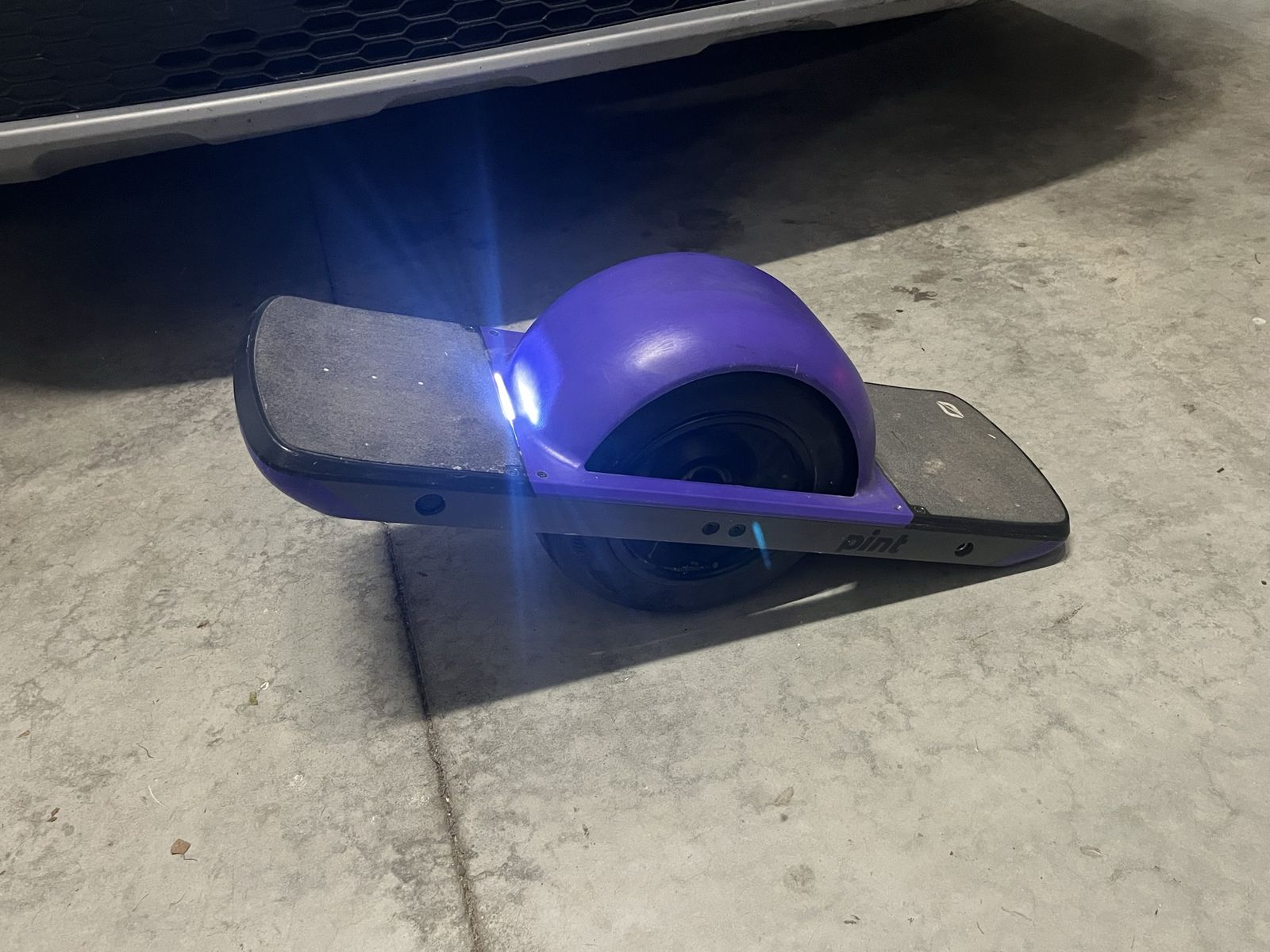 Main image 2