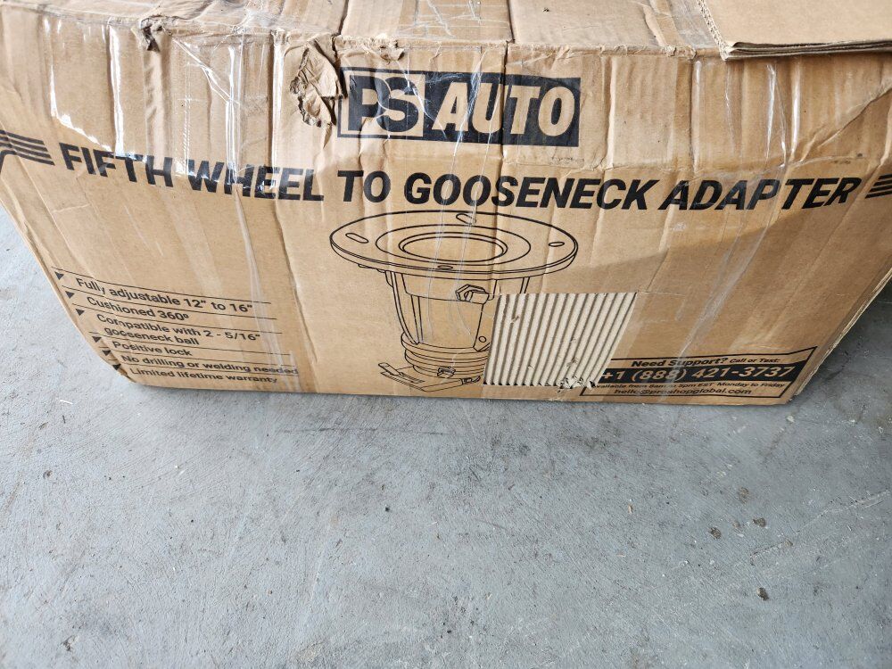 Fifth wheel to gooseneck adapter