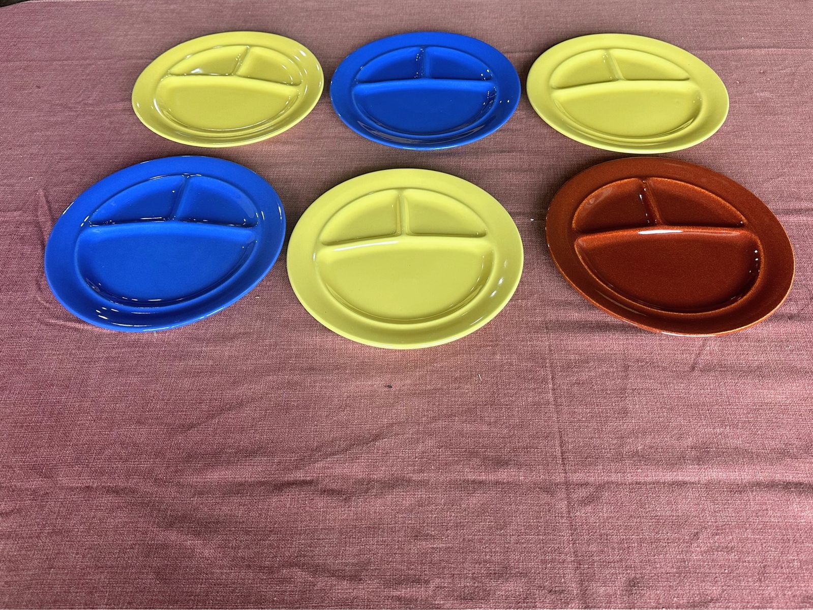 Set of 6 Vintage MCM California Pottery Divided Dinner Plate