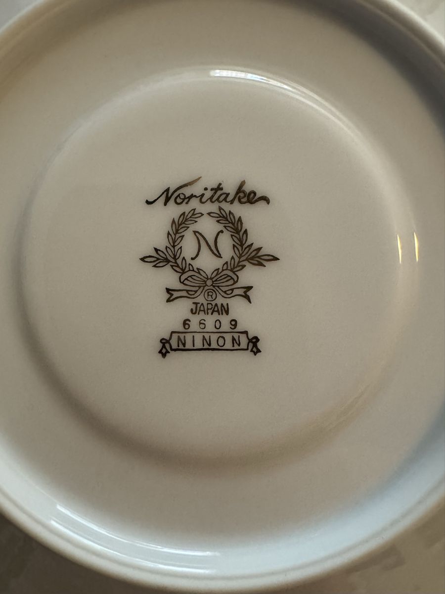 Main image 4