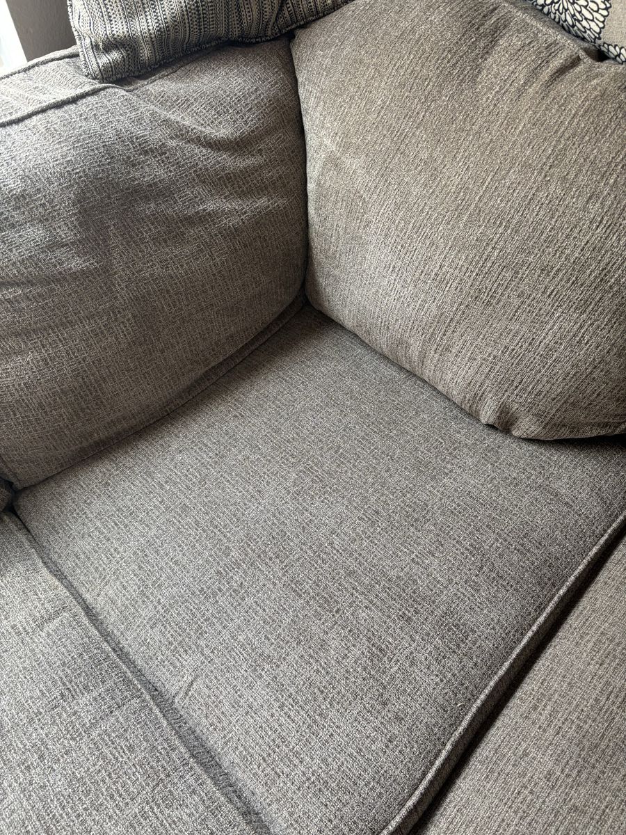 Main image 10