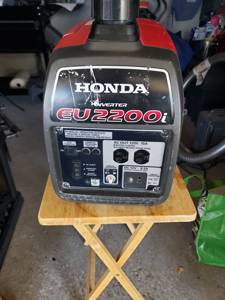 HONDA EU2200I GENERATOR