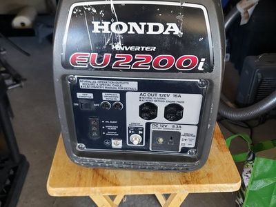 HONDA EU2200I GENERATOR