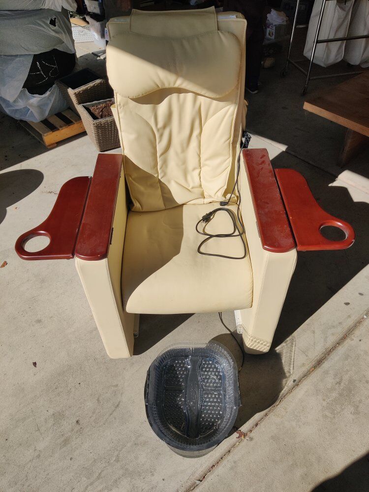 pedicure chair