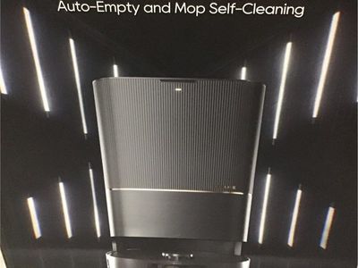 Dreame X40 Ultra Robot Vacuum & Mop with Auto-Empty and Mop Self-Cleaning - NEW
