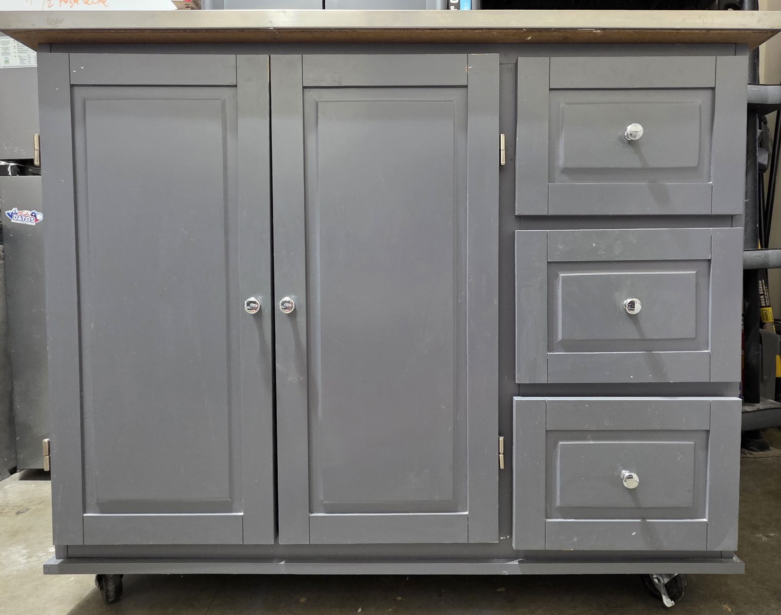 Kitchen island counter