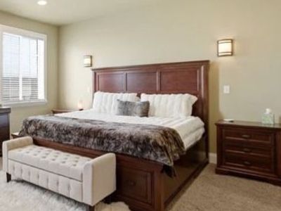 GREAT DEAL, KING Bedroom Set – Costco Solid Wood Set – Must Go ASAP!