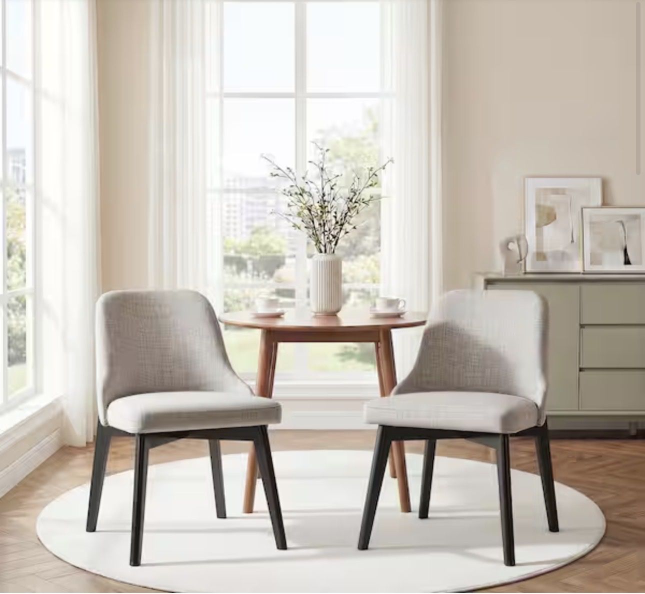 Drum Willin Upholstered Dining chairs