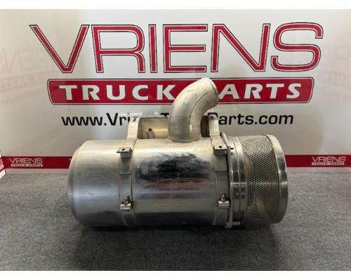 Freightliner Air Cleaner / Air Filter Housing