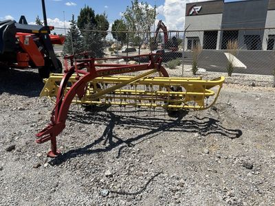 New Holland 256 Ground Driven Hay Rake