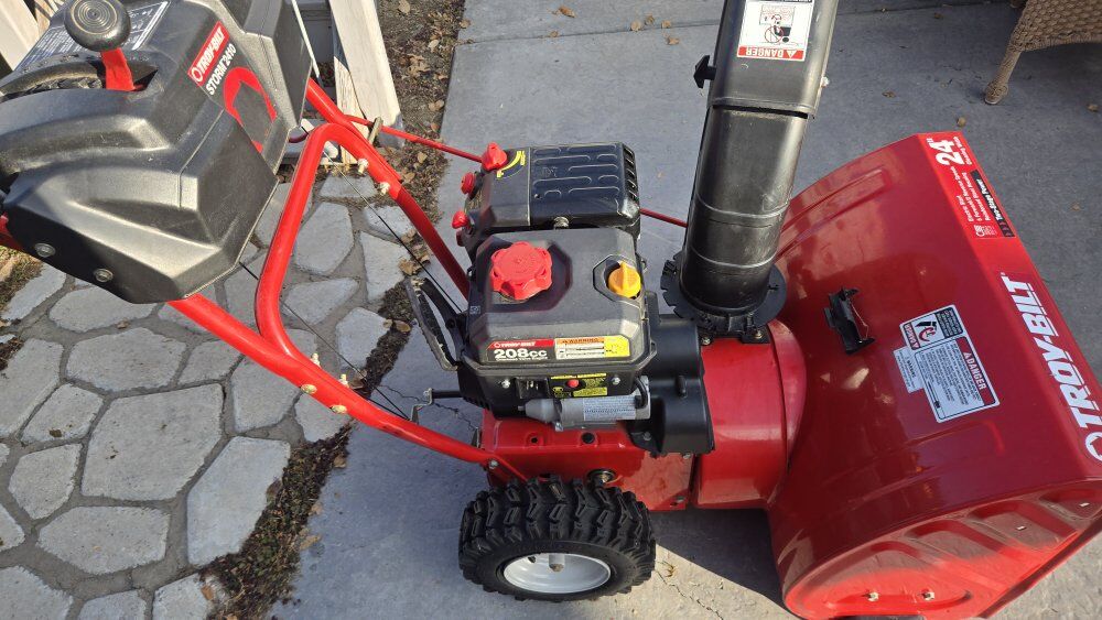 Troy Bilt Snow blower