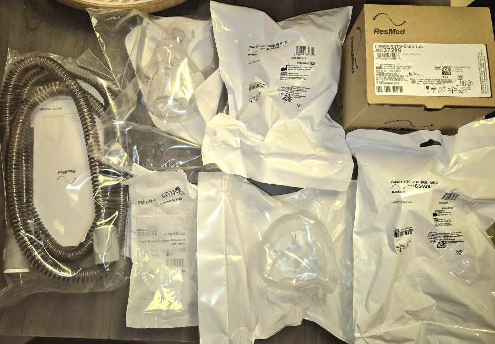 New ResMed S10 Supplies Lot! Heated Tube Humidair Tub AirFit F20 Full Face CPAP Mask Frame System Cushions Medium Filters