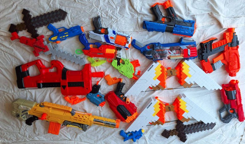 Large Toy Blaster Lot - Nerf, Minecraft Bows & Swords, Water Blasters