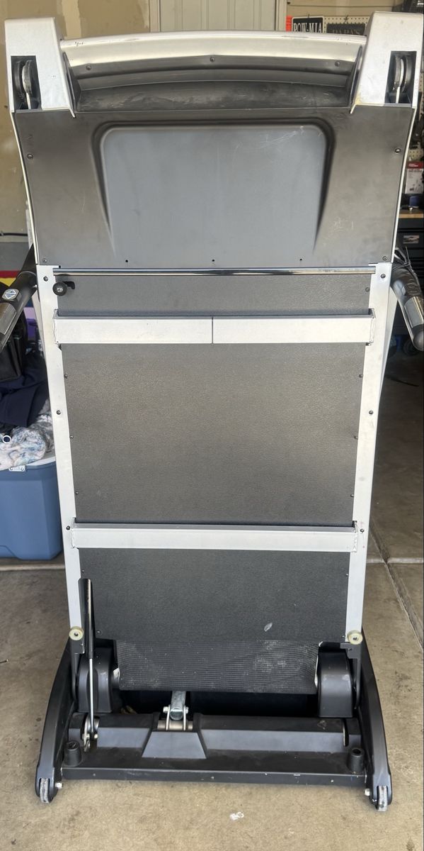 Used Treadmill - Excellent Condition
