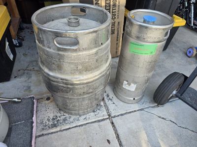 Anheuser-Busch Used Beer Kegs - 1/2 Barrel and 1/4 Barrel, Commercial Grade
