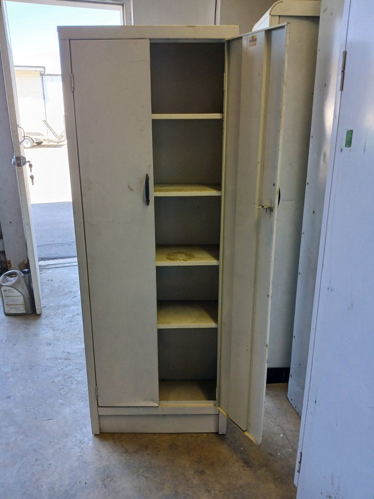Main image 4