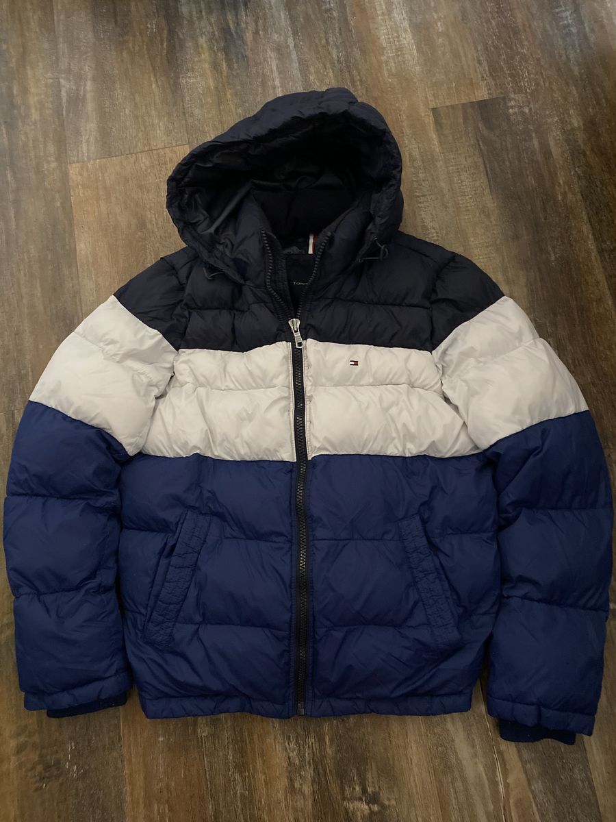 Tommy Hilfiger Men's Classic Hooded Colorblock Puffer Jacket