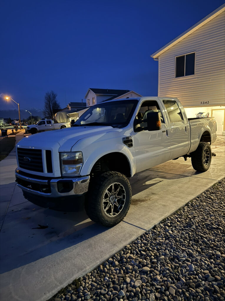 2010 FORD F350 SUPER DUTY Cabelas