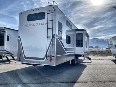 New 2026 Alliance RV Paradigm 395DS