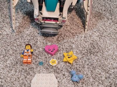 Lego Movie 2 Sweet Mayhem's Syster Starship