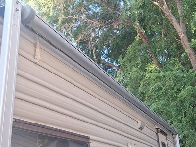 AWNING ( FRAME AND BRACKETS ONLY! )