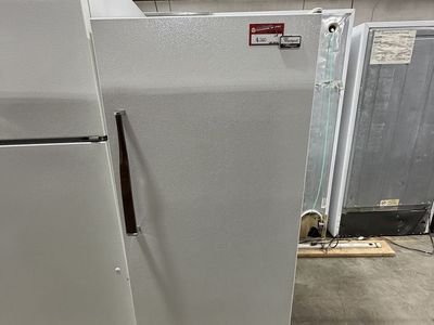 VERY RELIABLE WHIRLPOOL UPRIGHT FREEZER W-WARRANTY