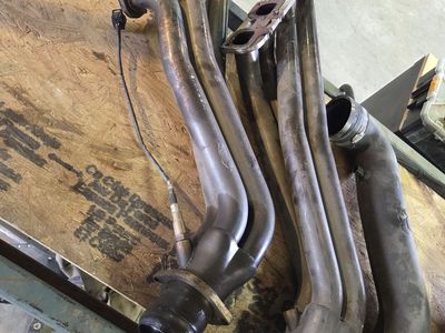 2006 srt8 jeep parts