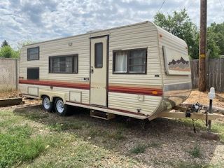 CAMP TRAILER $4,500 OBO