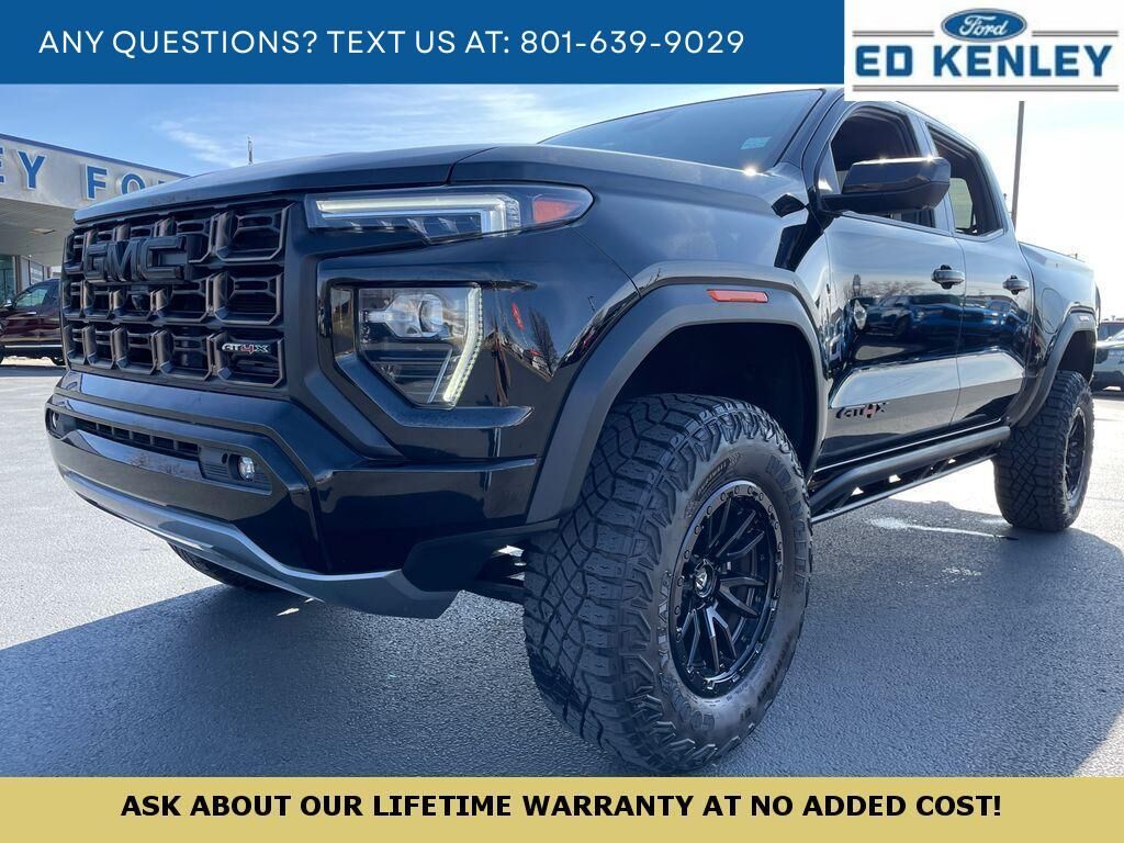 2023 GMC Canyon AT4X