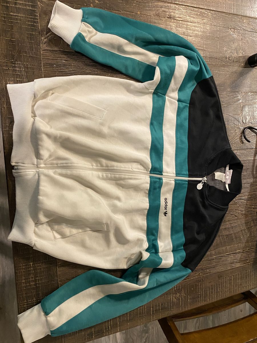 Adidas sweater