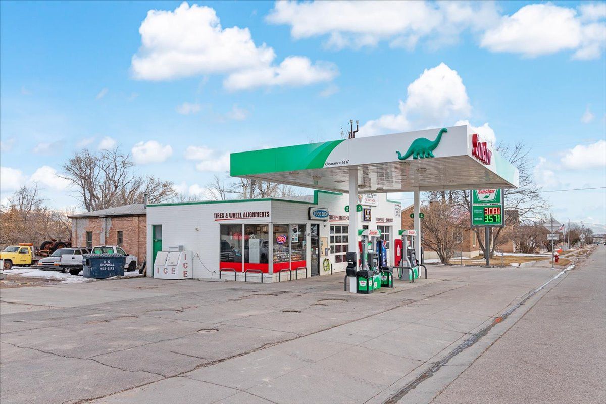 Sanpete County Fuel Station & Glass Auto Shop for Sale