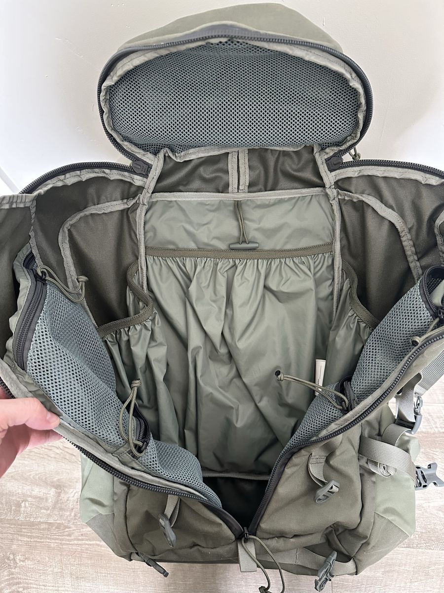 Main image 4