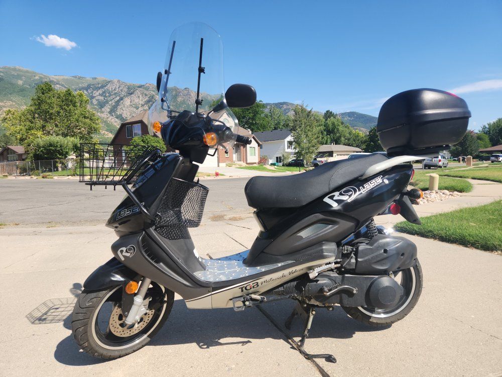 2008 TGB R9 scooter