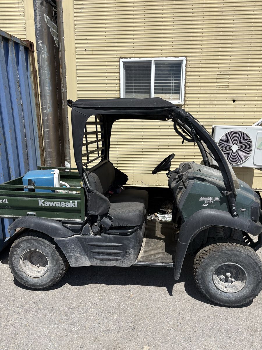 2023 Kawasaki Mule SX FI 4x4 UTV - Enclosed Cab, Extra Rims & Tires