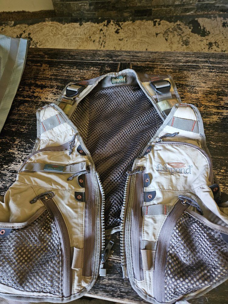 fish pond fly vest