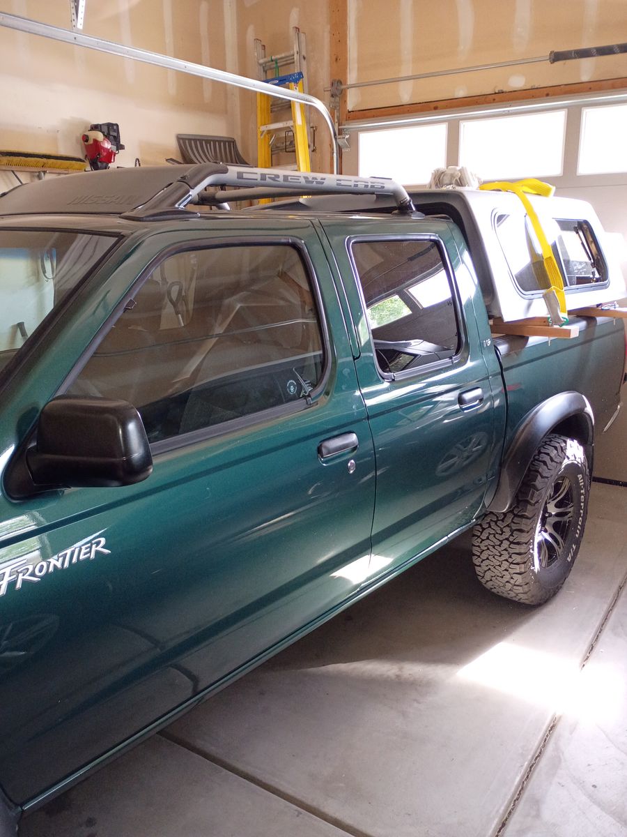 Nissan frontier truck shell super rare 00-04 4.7 short bed