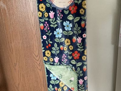 Reversible plus throw