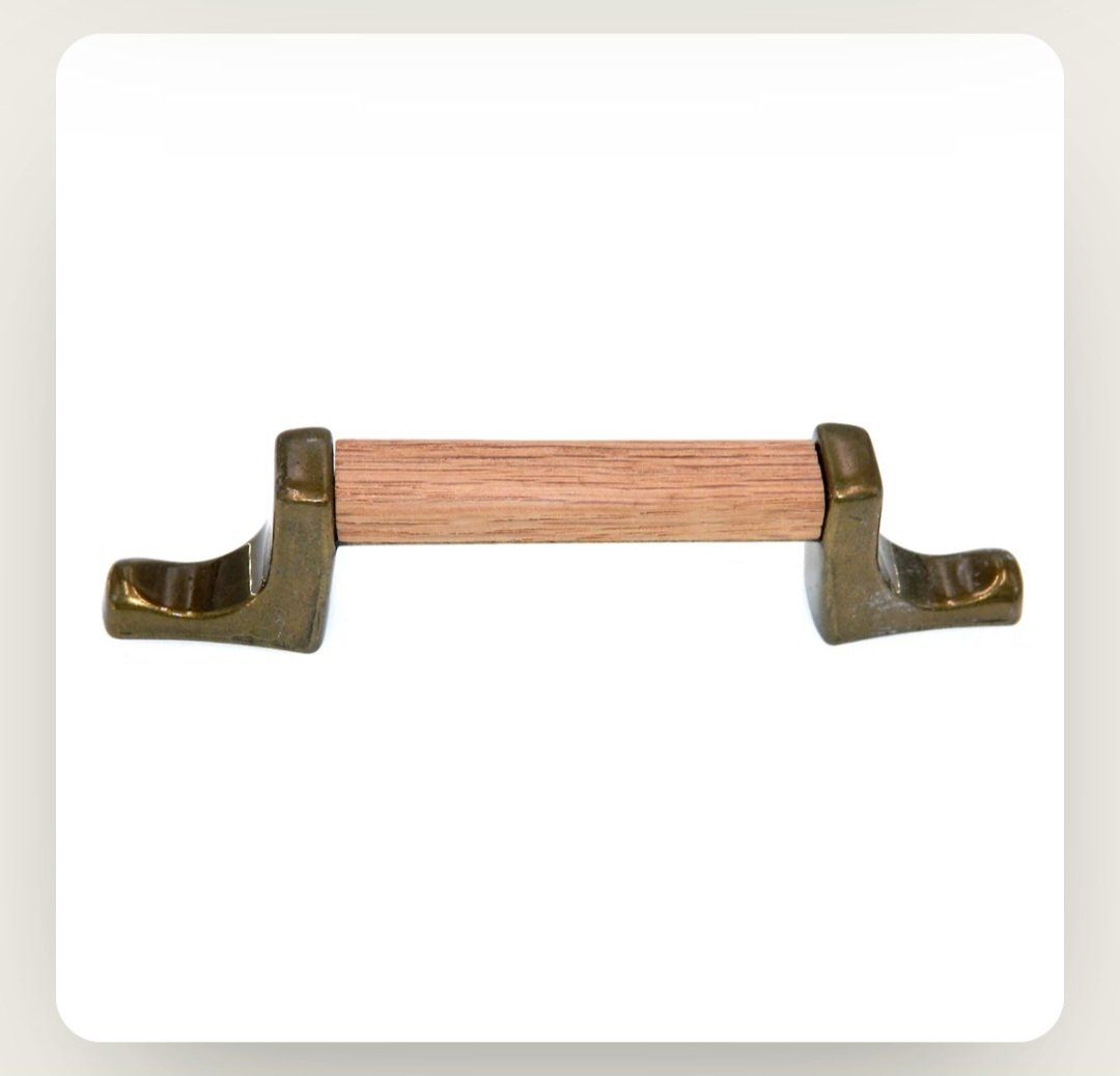 Vintage Amerock Bar Pull