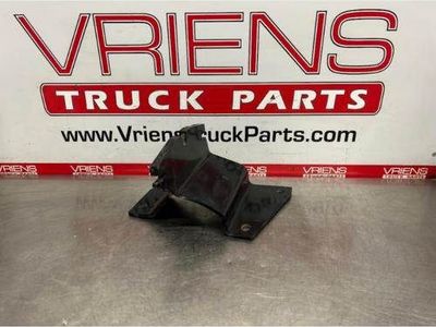Kenworth Bracket