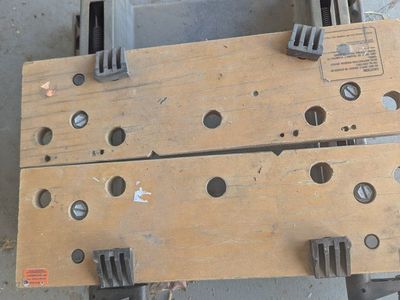 Black & Decker portable workbench & vice