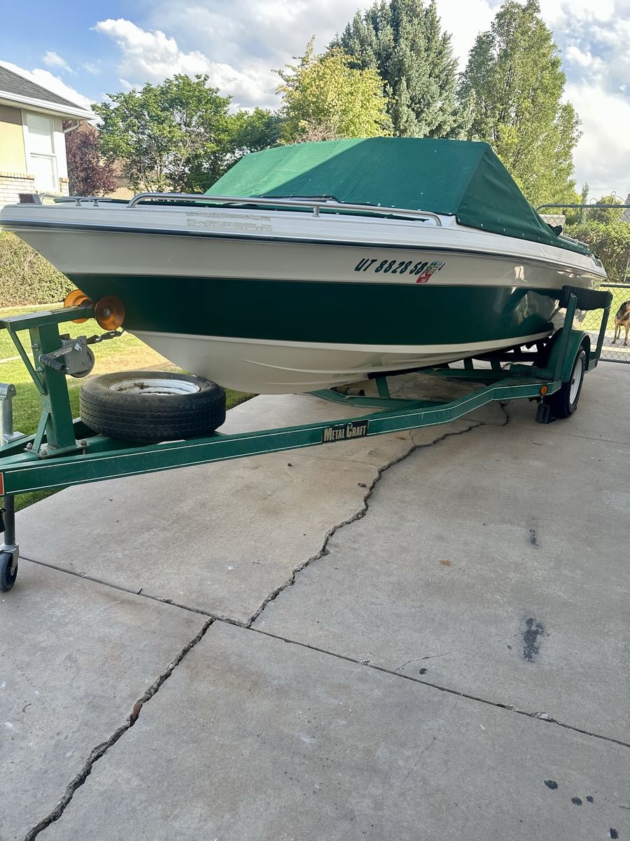1994 Gulfstream remuda boat