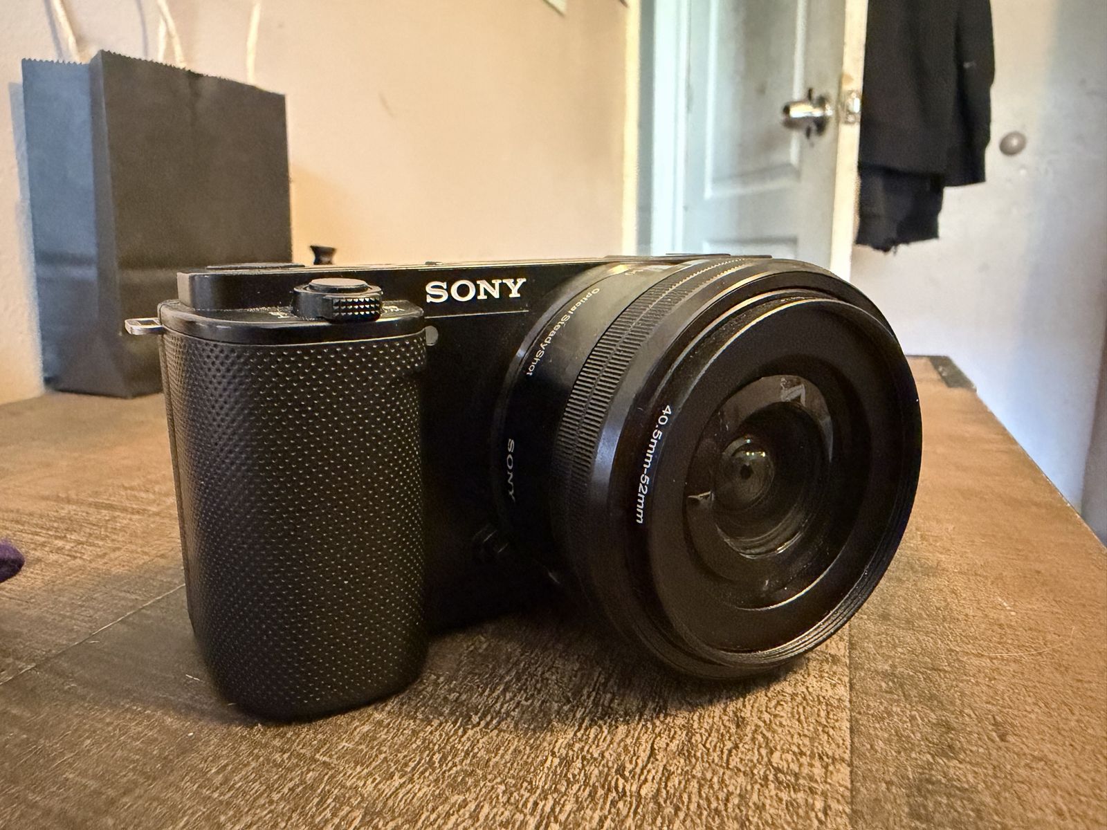 Sony ZV-E10 4K Mirrorless Camera w/ 16-50mm Lens - Vlogging & Content Creation