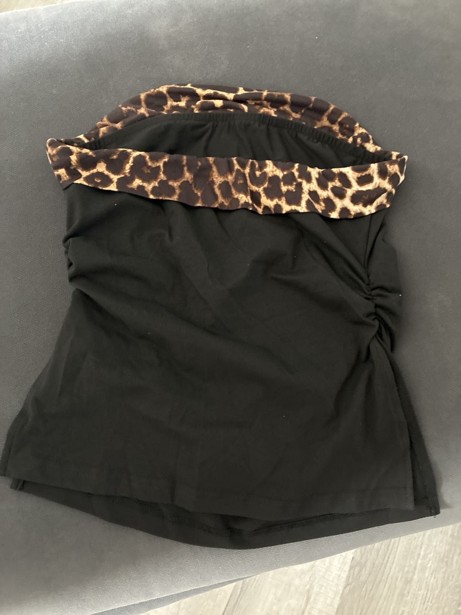 Amazon Black Ruched Tankini Top with Leopard Print Trim - Size Medium