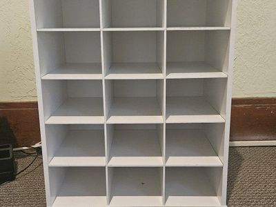 White Cube Storage Shelf - 15 Compartments (3x5) - Multi-Purpose Organizer