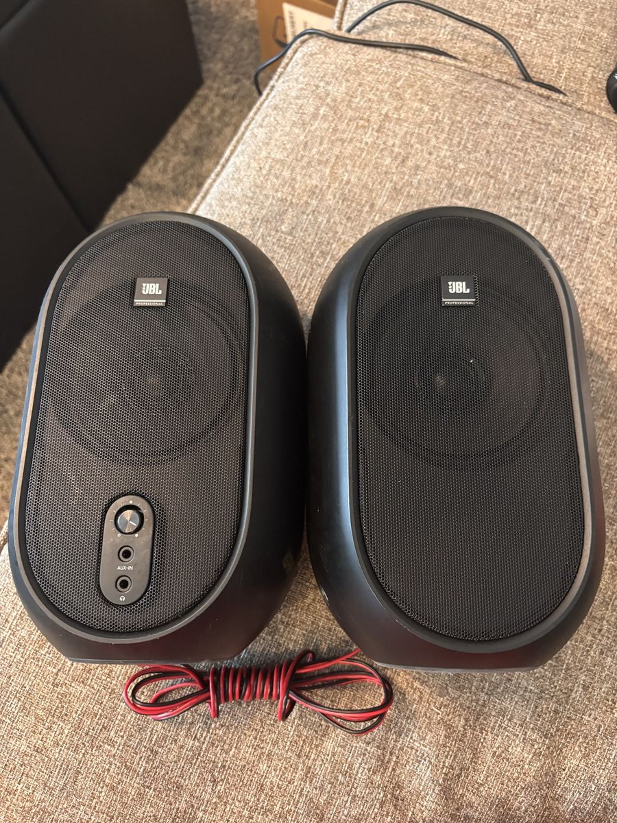 Jbl Series 1 104-bt Powered Monitor Speakers New