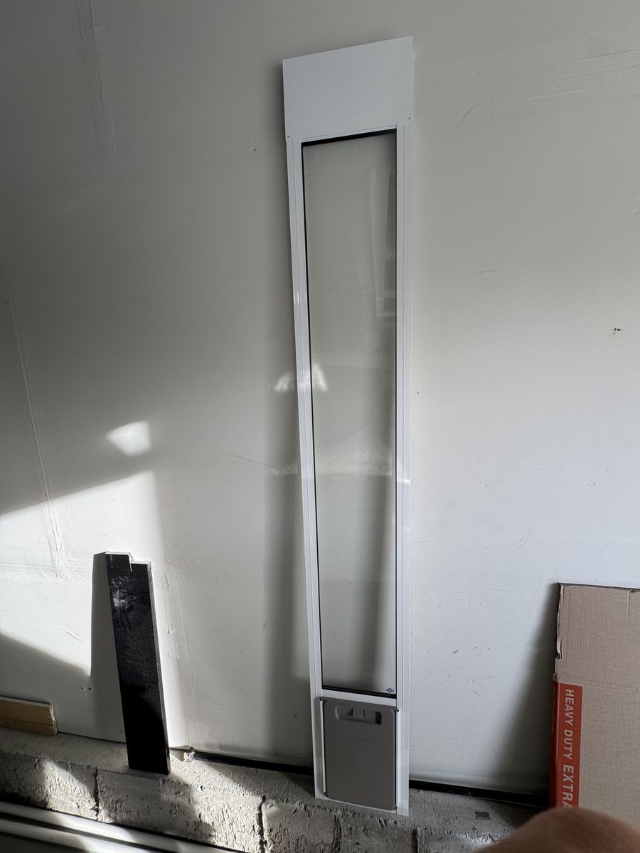 Main image 3