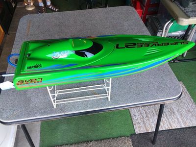 AquaCraft SuperVee 27 Brushless RC Racing Boat - Green,