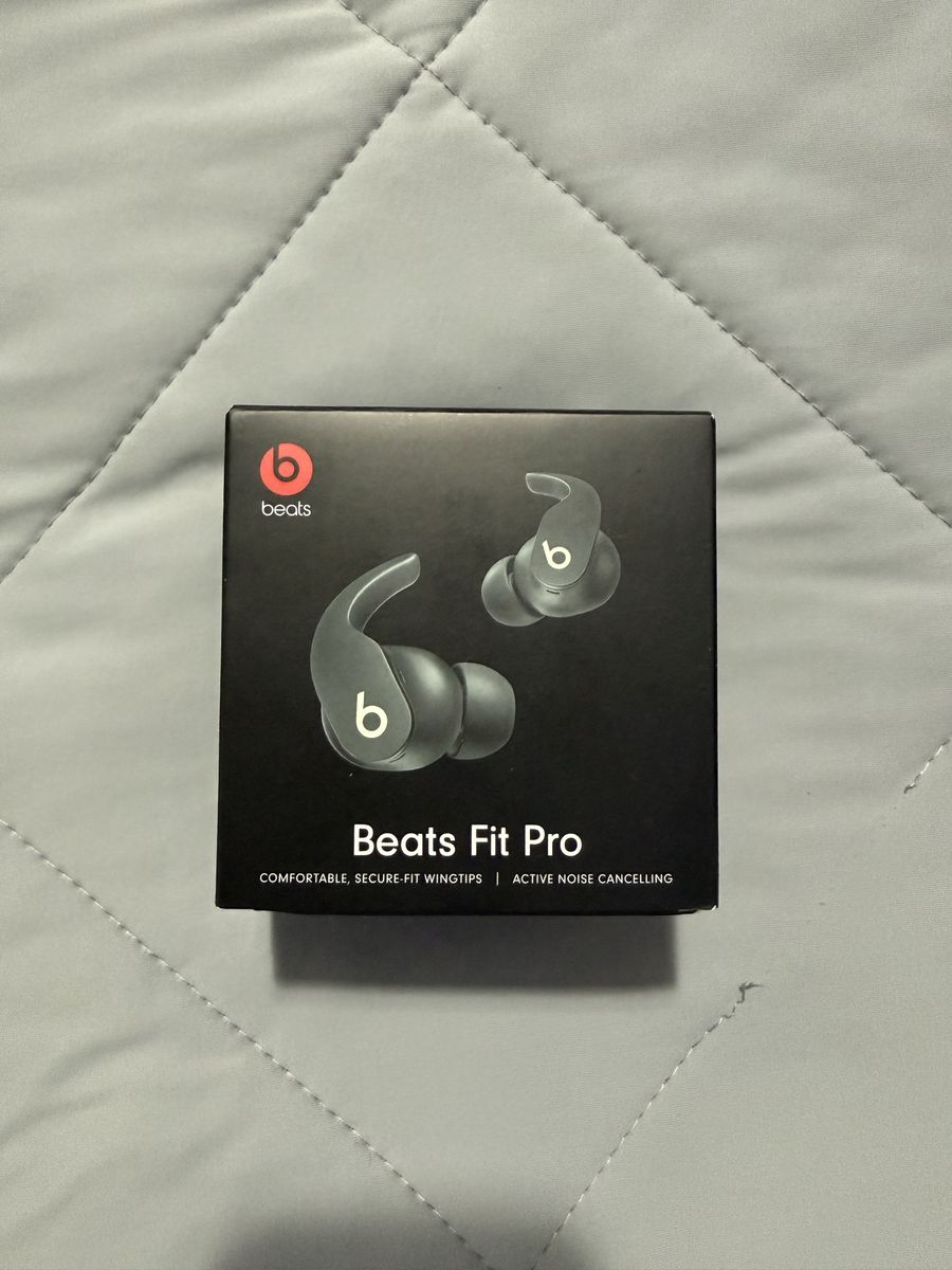 Beats Fit Pro Earbuds - Sage Gray - *Basically New*