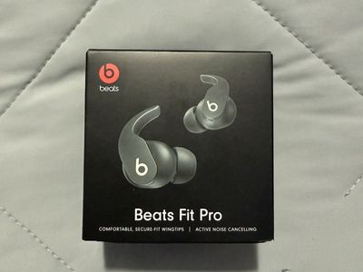 Beats Fit Pro Earbuds - Sage Gray - *Basically New*