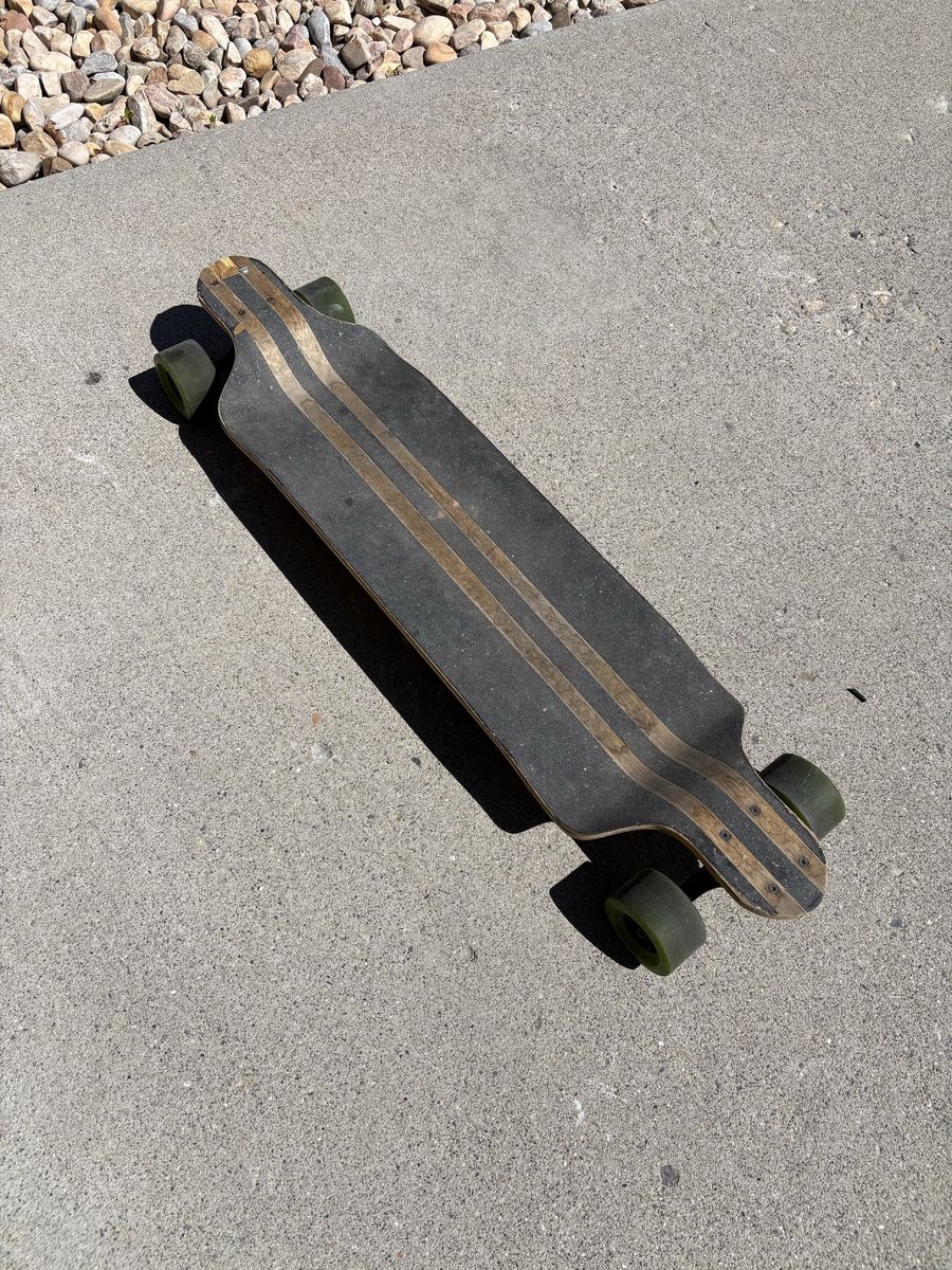 Longboard skateboard